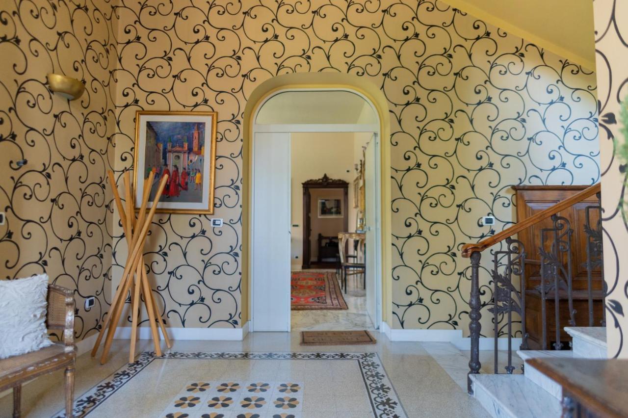 Villa Luisa บารี ภายนอก รูปภาพ