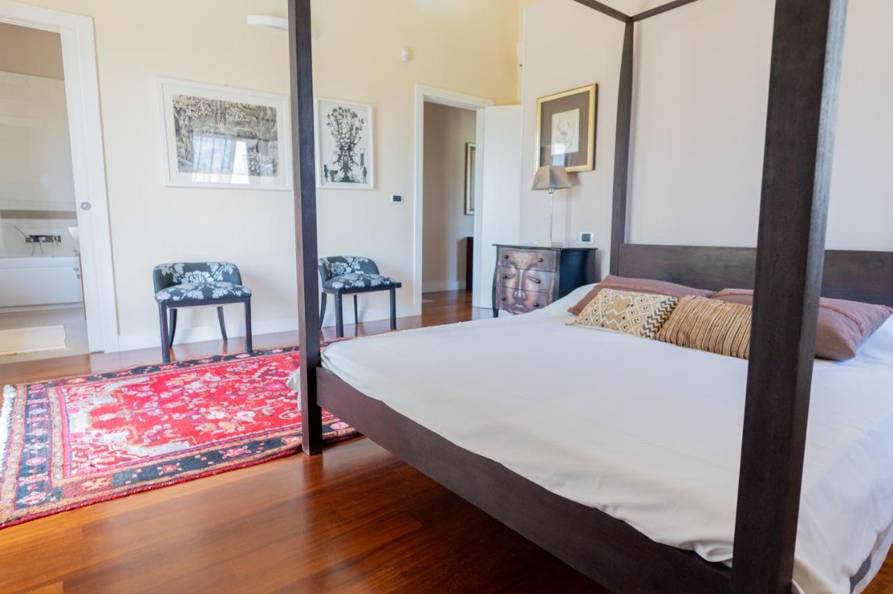 Villa Luisa บารี ภายนอก รูปภาพ