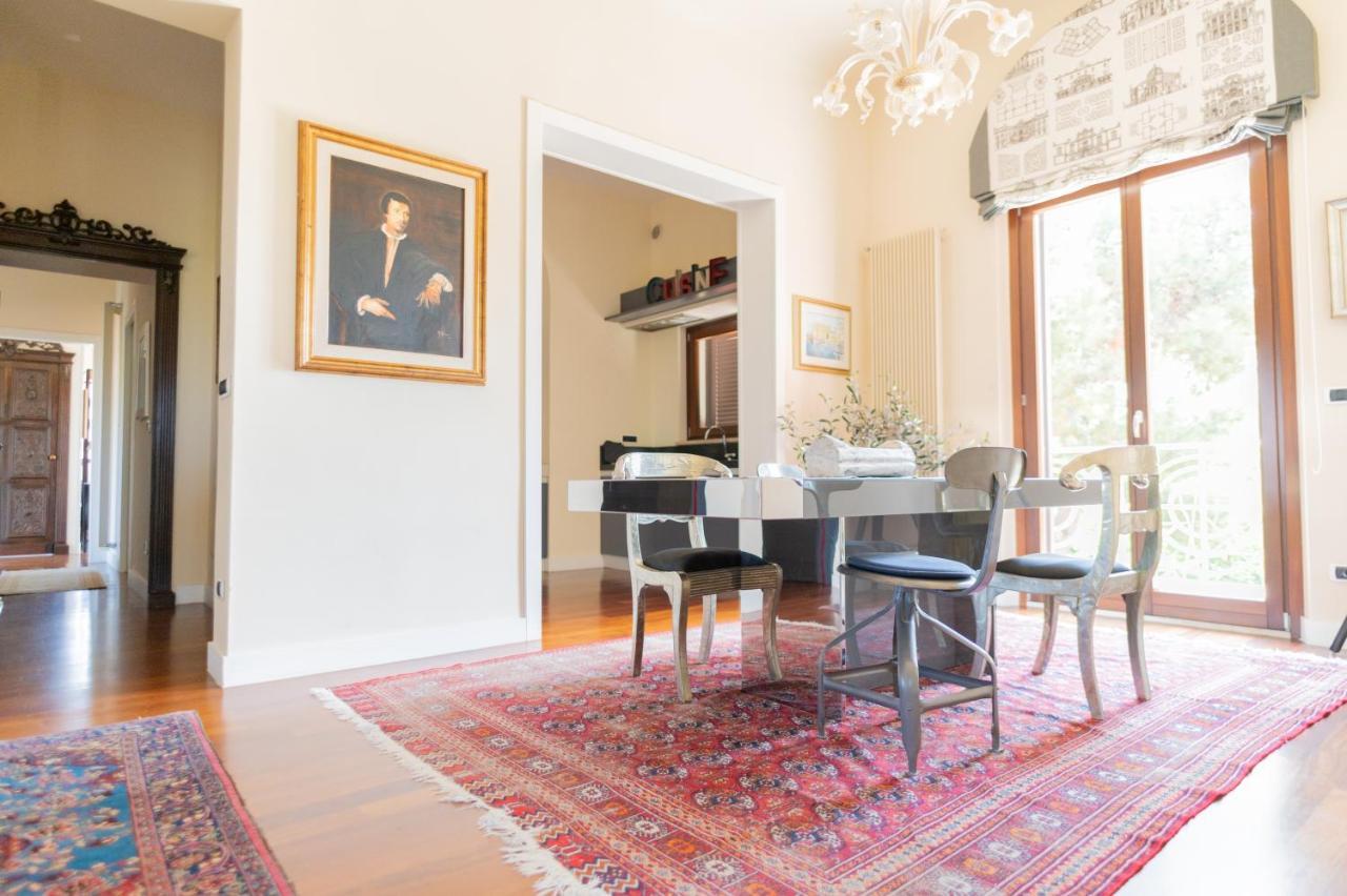 Villa Luisa บารี ภายนอก รูปภาพ